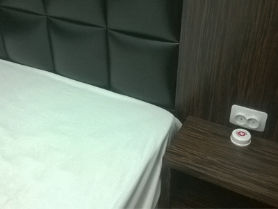 Кнопка вызова медсестры белая КМ